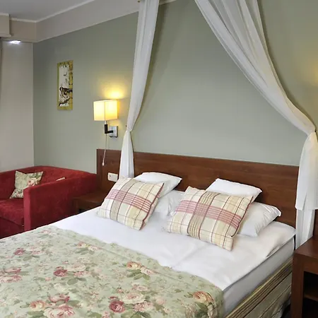 Ahotel