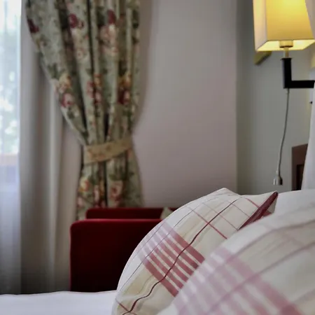 Ahotel Hotel